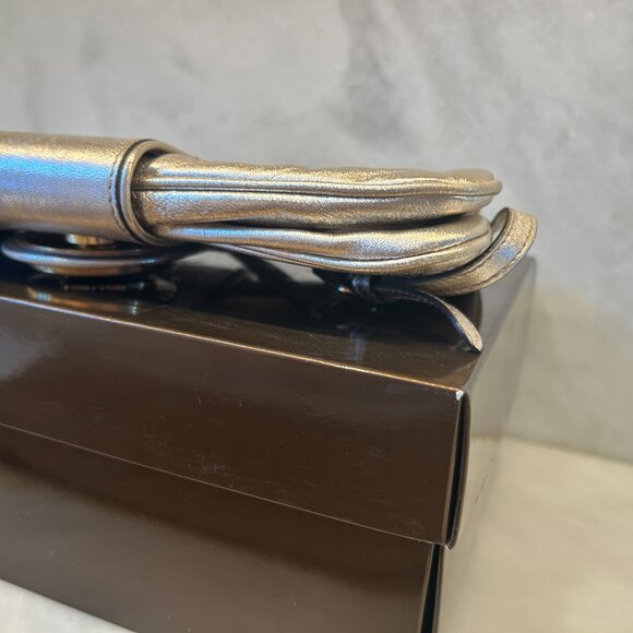 Gucci Gold Clutch - Picture 11 of 17